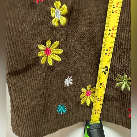 Brown corduroy flare pants - Picture 4 of 7